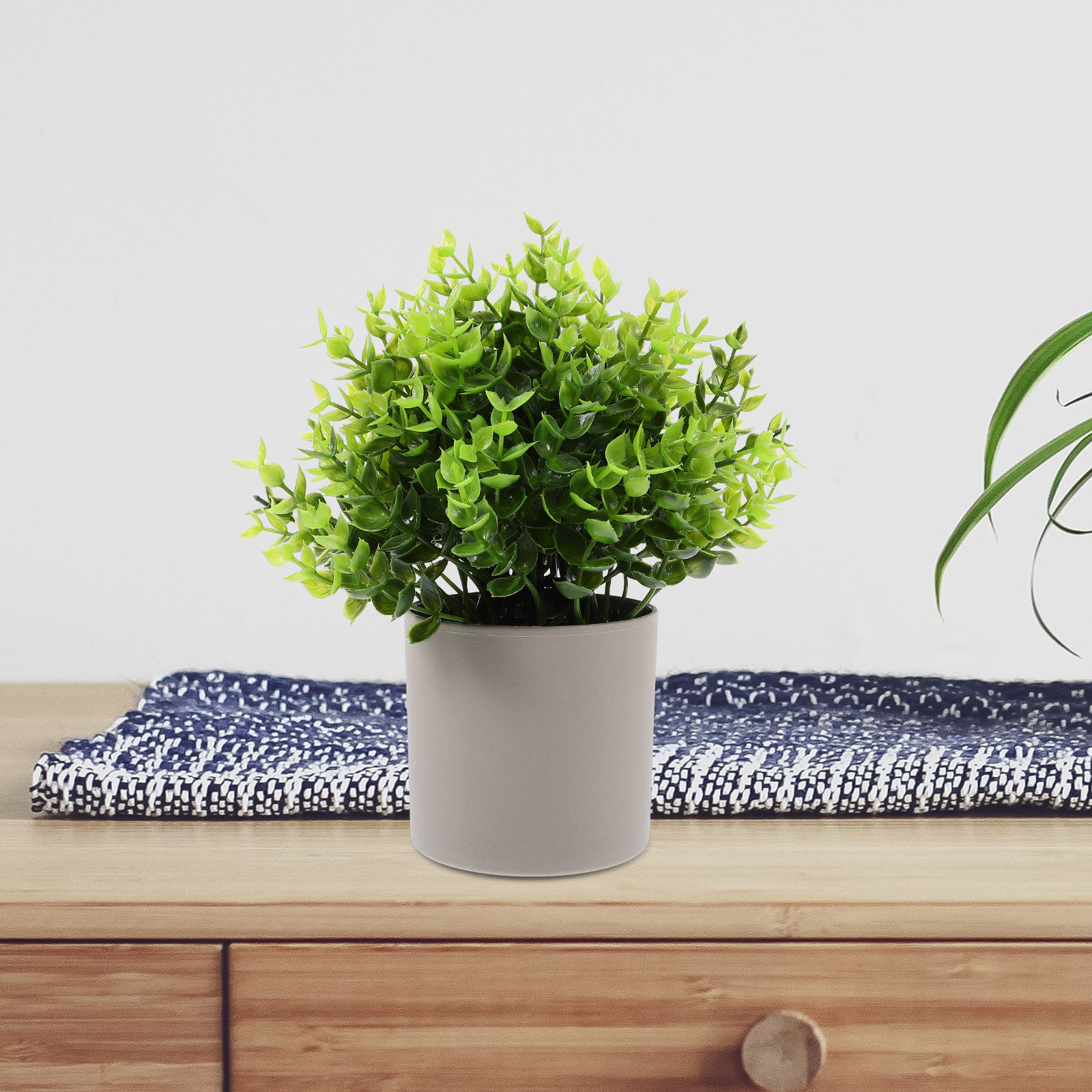 Lifelike Faux Potted Green Pla - огляд і ціна Plant Pot Small Desk